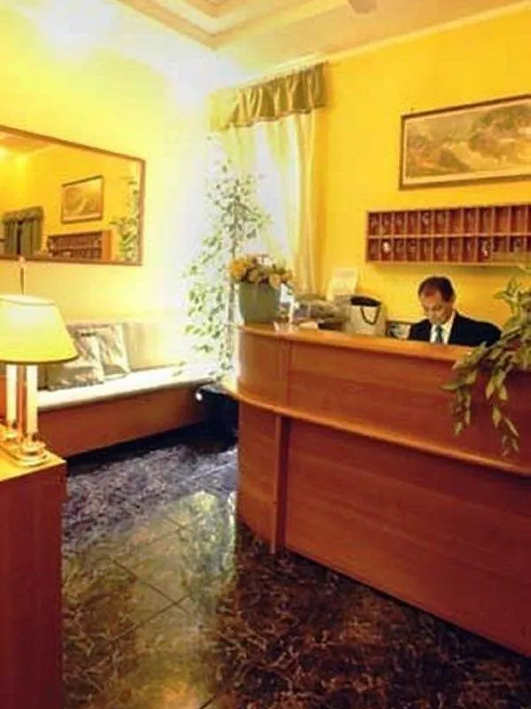 Hotel Castelfidardo Ρώμη 2*,